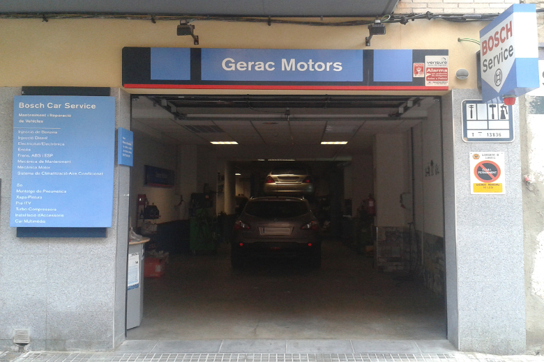 Entrada taller en cambrils GERAC Motors